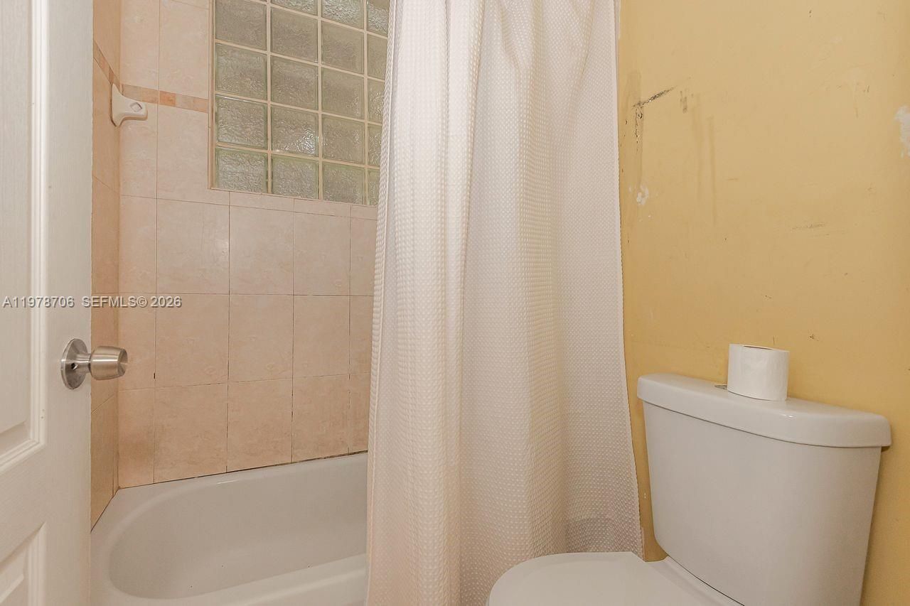 Please Call For Address, Miami, FL 33157 Photo