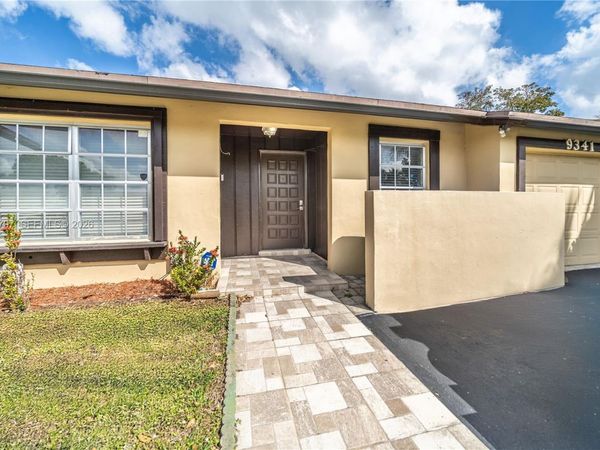 9341 E Fern Ln , Miramar, FL 33025