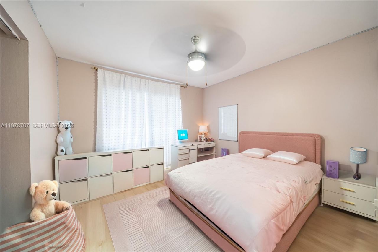 9341 E Fern Ln , Miramar, FL 33025 Photo