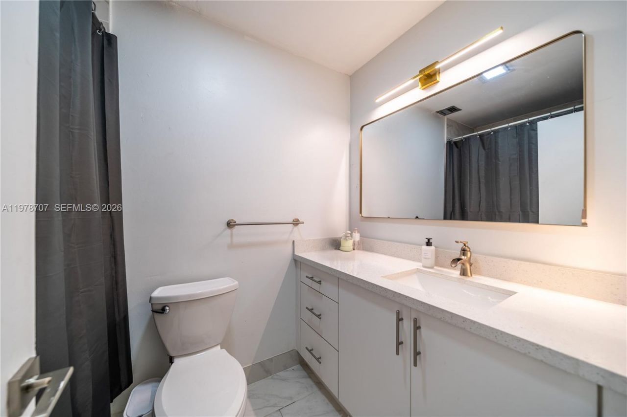 9341 E Fern Ln , Miramar, FL 33025 Photo