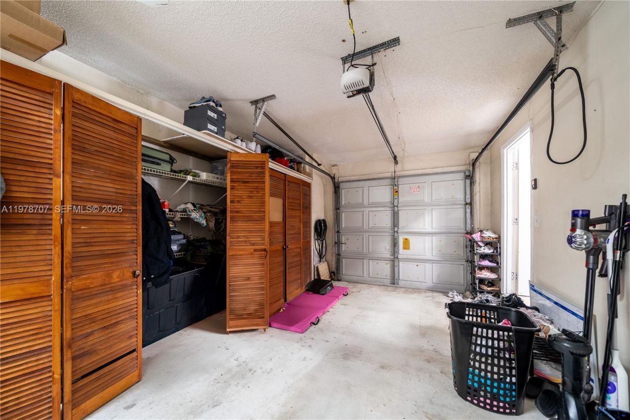 9341 E Fern Ln , Miramar, FL 33025 Photo