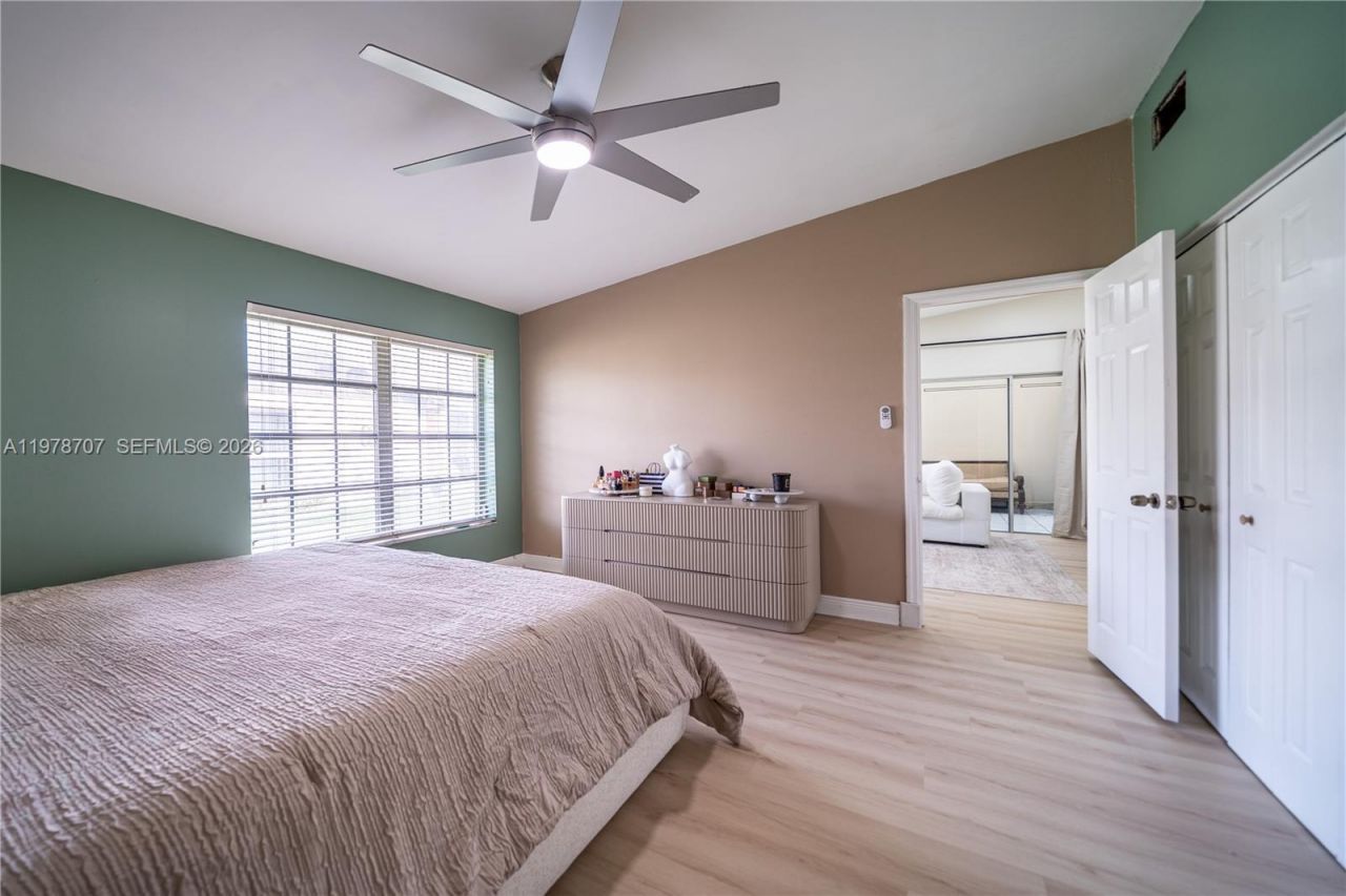 9341 E Fern Ln , Miramar, FL 33025 Photo