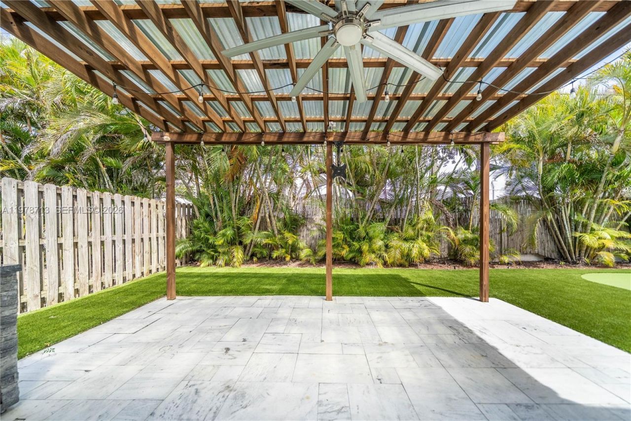 13781 N Garden Cove Cir, Davie, FL 33325 Photo