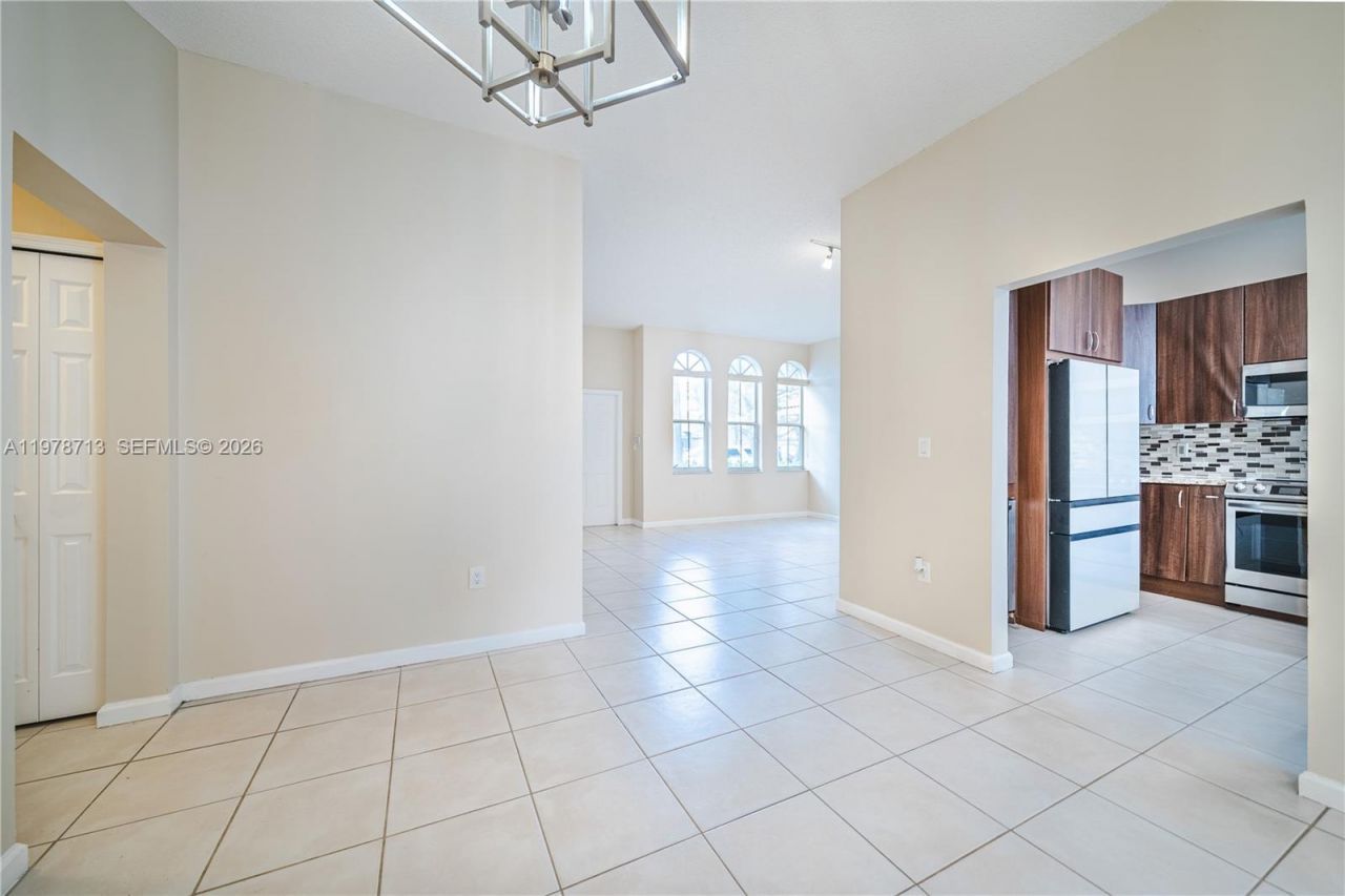 13781 N Garden Cove Cir, Davie, FL 33325 Photo