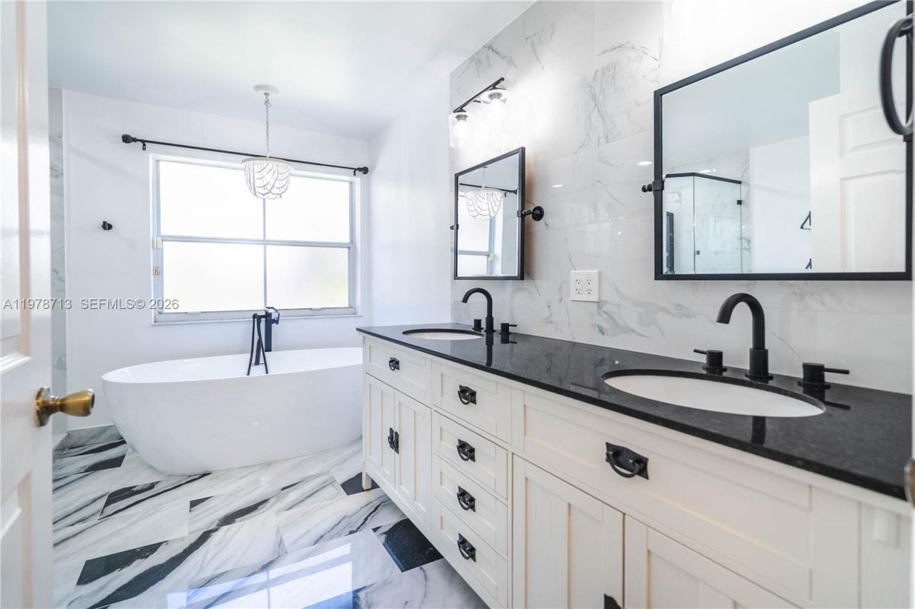 13781 N Garden Cove Cir, Davie, FL 33325 Photo