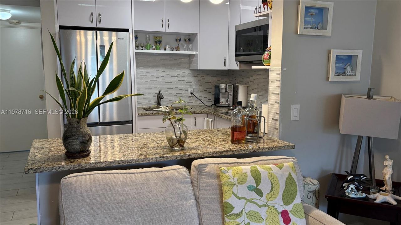 98 E Westbury E, Unit 98, Deerfield Beach, FL 33442 Photo