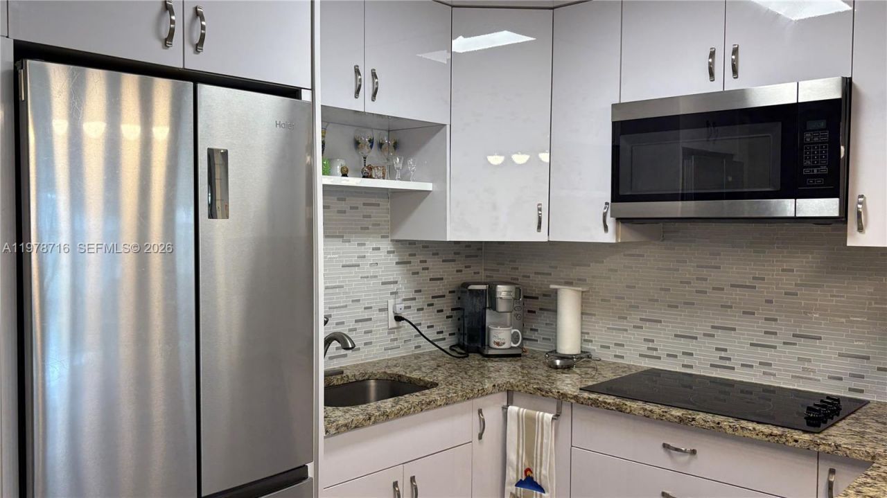 98 E Westbury E, Unit 98, Deerfield Beach, FL 33442 Photo