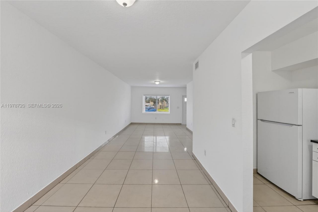 475 NW 84th Ter, Unit 475, Miami, FL 33150 Photo