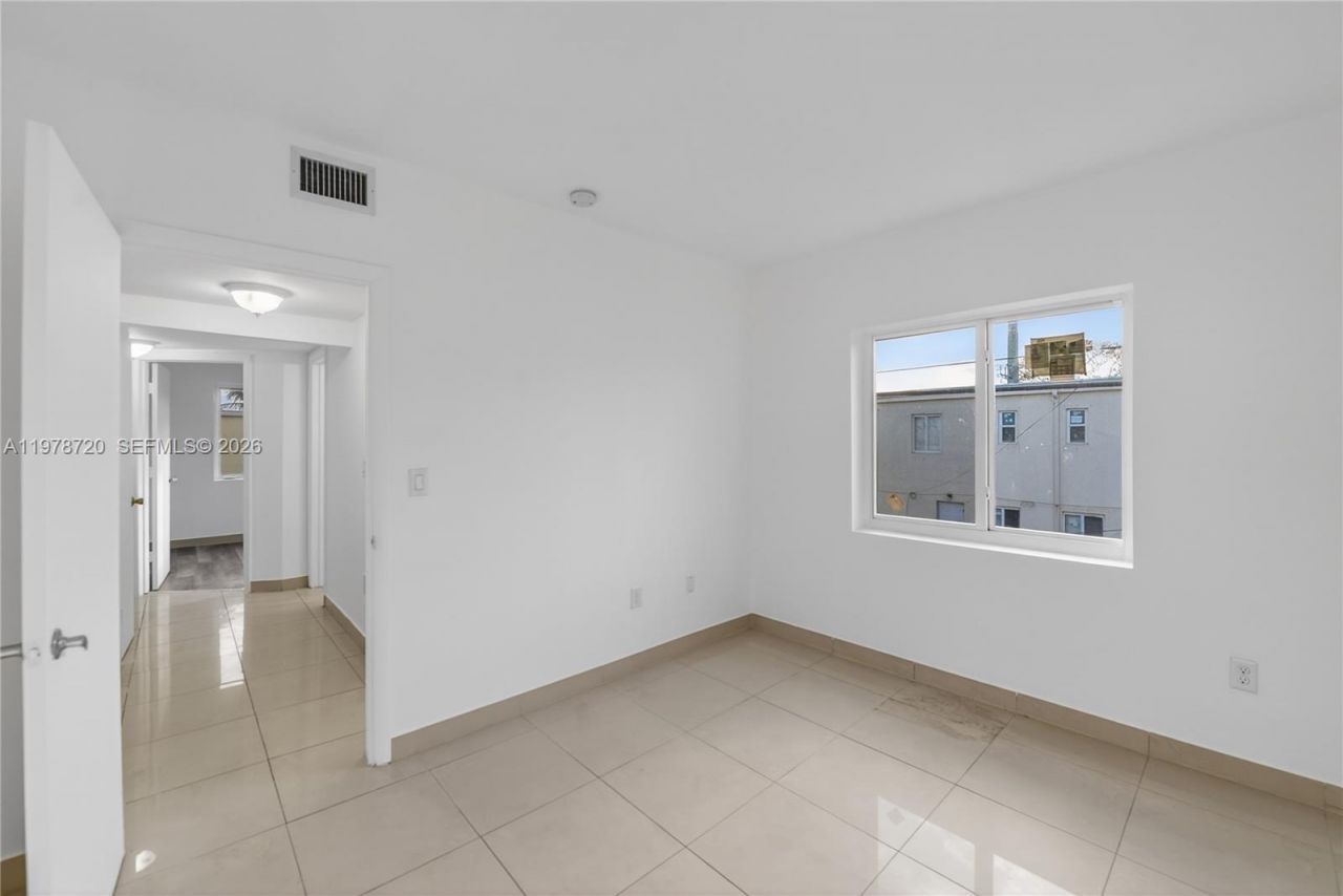 475 NW 84th Ter, Unit 475, Miami, FL 33150 Photo