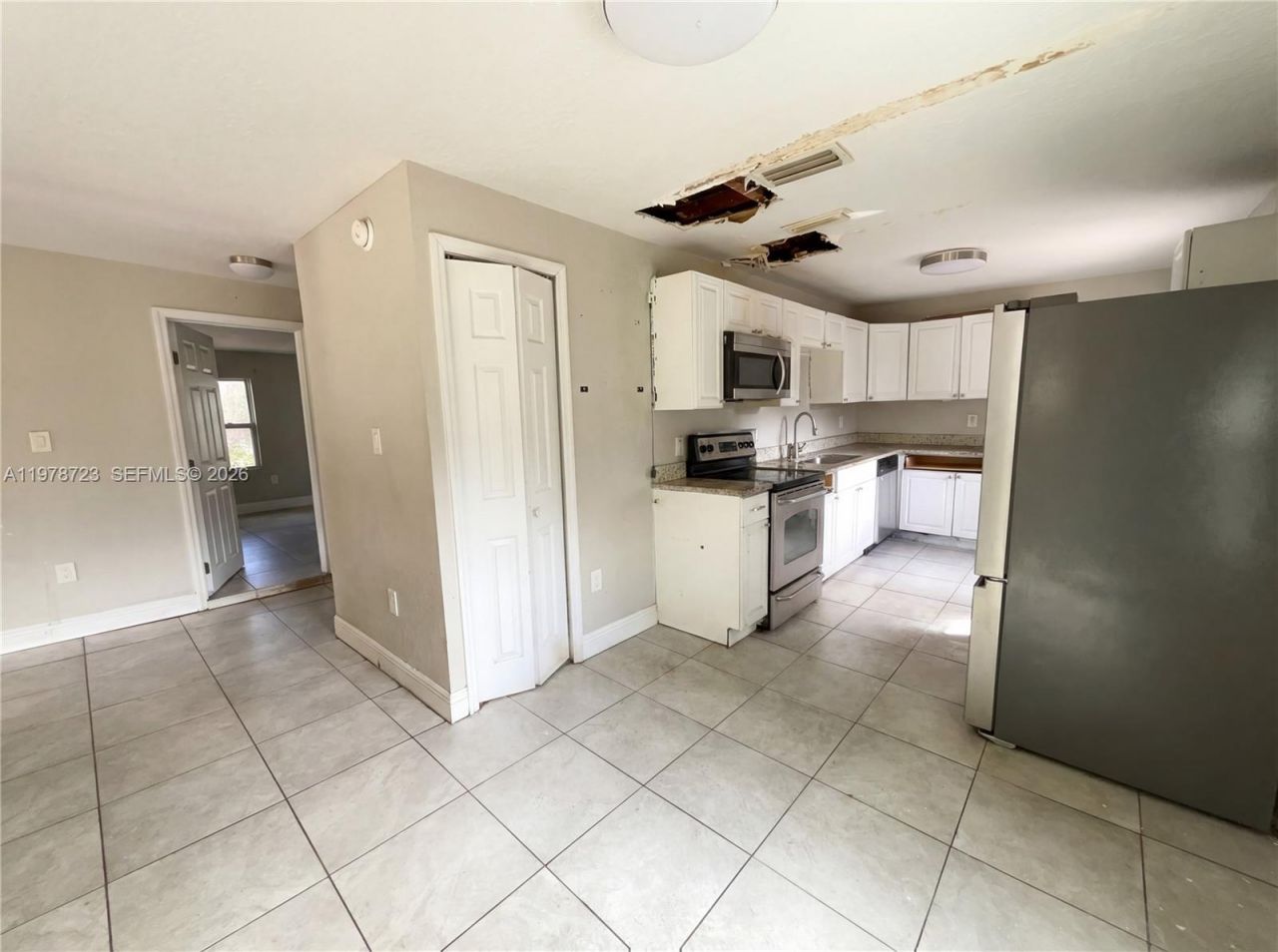 244 S Rhodes, Mount Dora, FL 32757 Photo