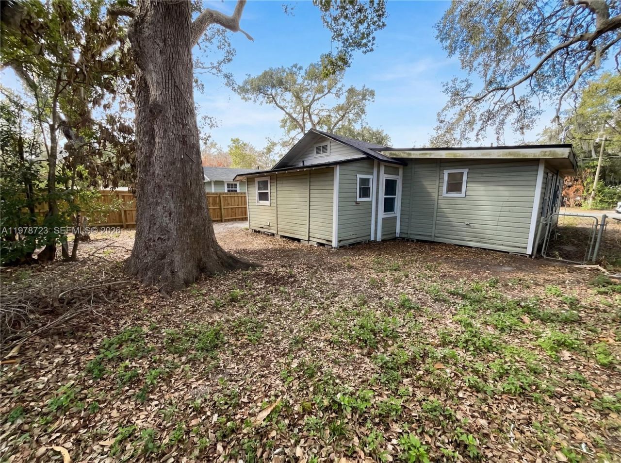 244 S Rhodes, Mount Dora, FL 32757 Photo