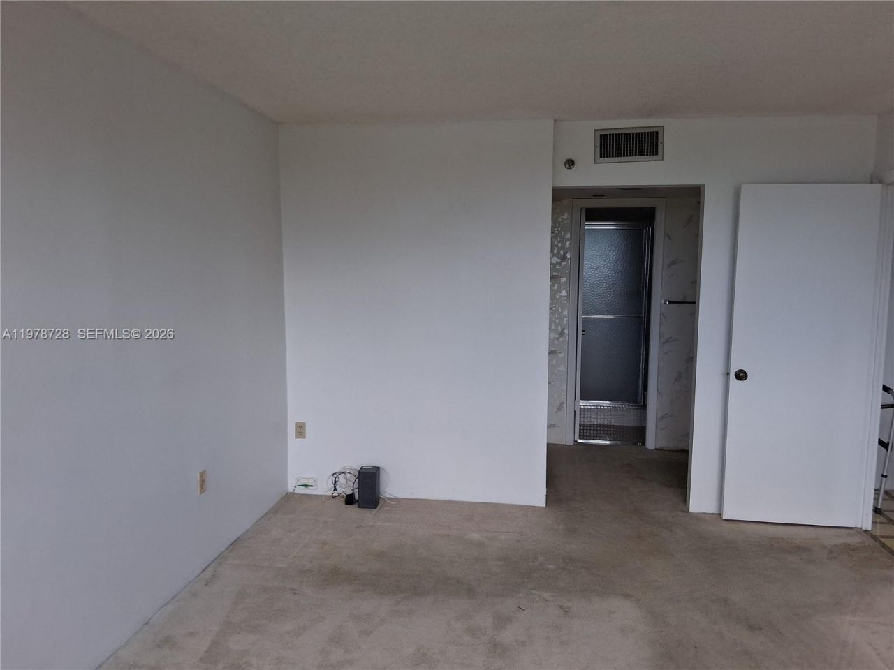 1300 St Charles Pl, Unit 419, Pembroke Pines, FL 33026 Photo