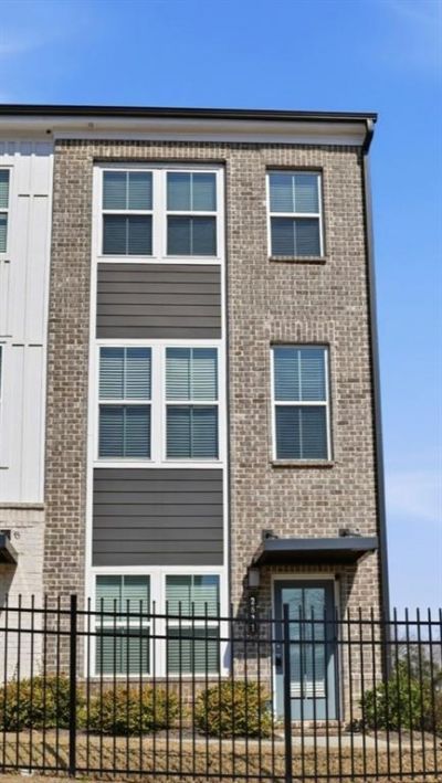 2631 Creekside Drive Nw, Atlanta, GA 30318 Main Photo