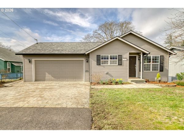 435 S 8TH ST, St. Helens, OR 97051