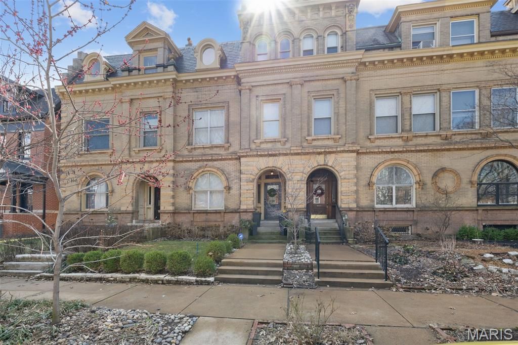 2846 Accomac Street, Saint Louis, MO 63104 Main Photo