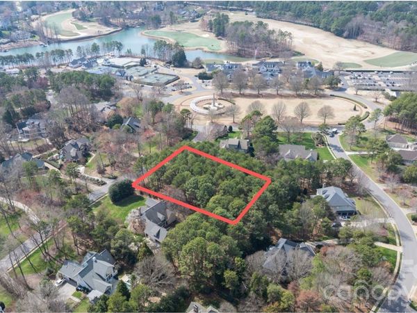 184 Vineyard Drive , Mooresville, NC 28117