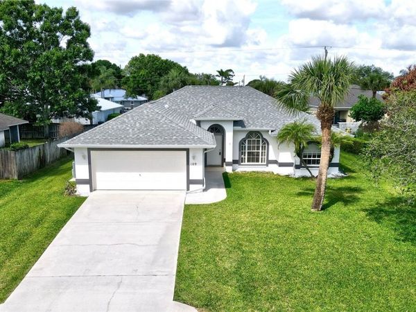 109 Karrigan Street, Sebastian, FL 32958