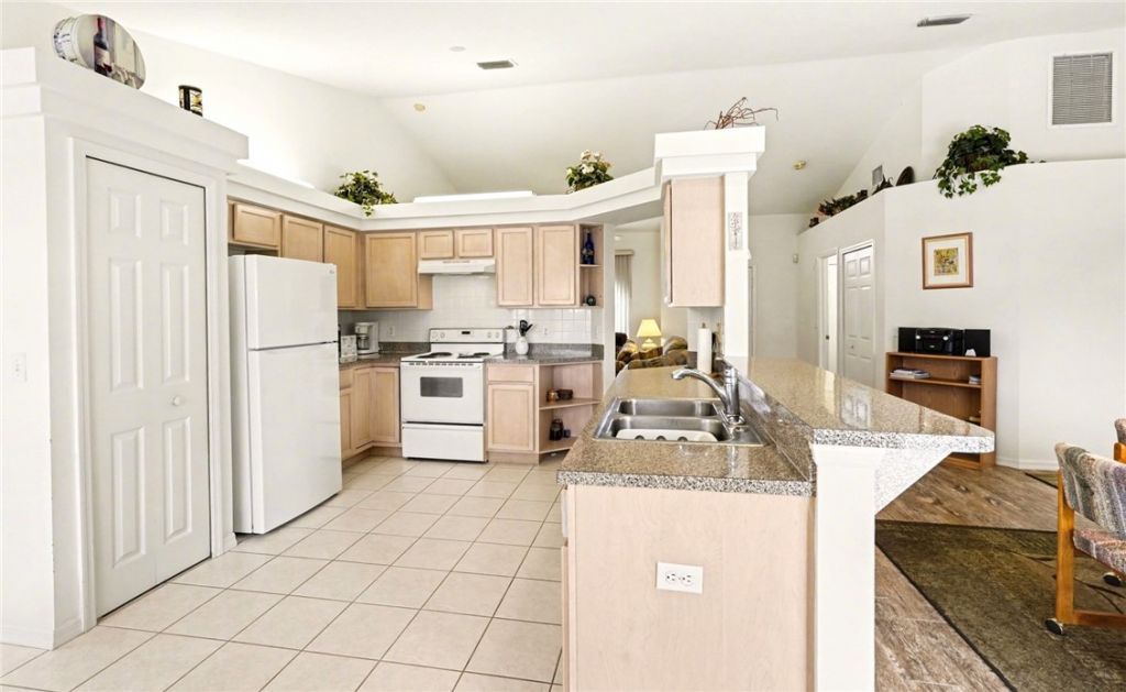 109 Karrigan Street, Sebastian, FL 32958 Photo