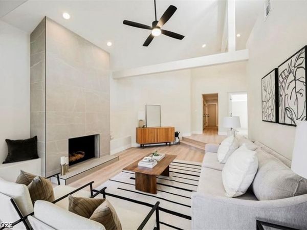 5095 Turnberry Lane, Las Vegas, NV 89113