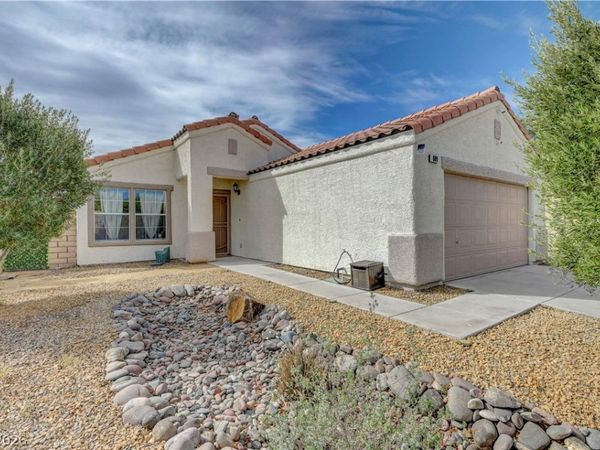 609 Moontide Court, Henderson, NV 89011