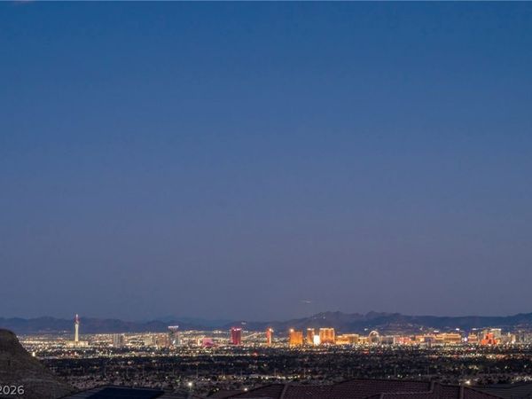 4564 Amazing View Street, Las Vegas, NV 89129