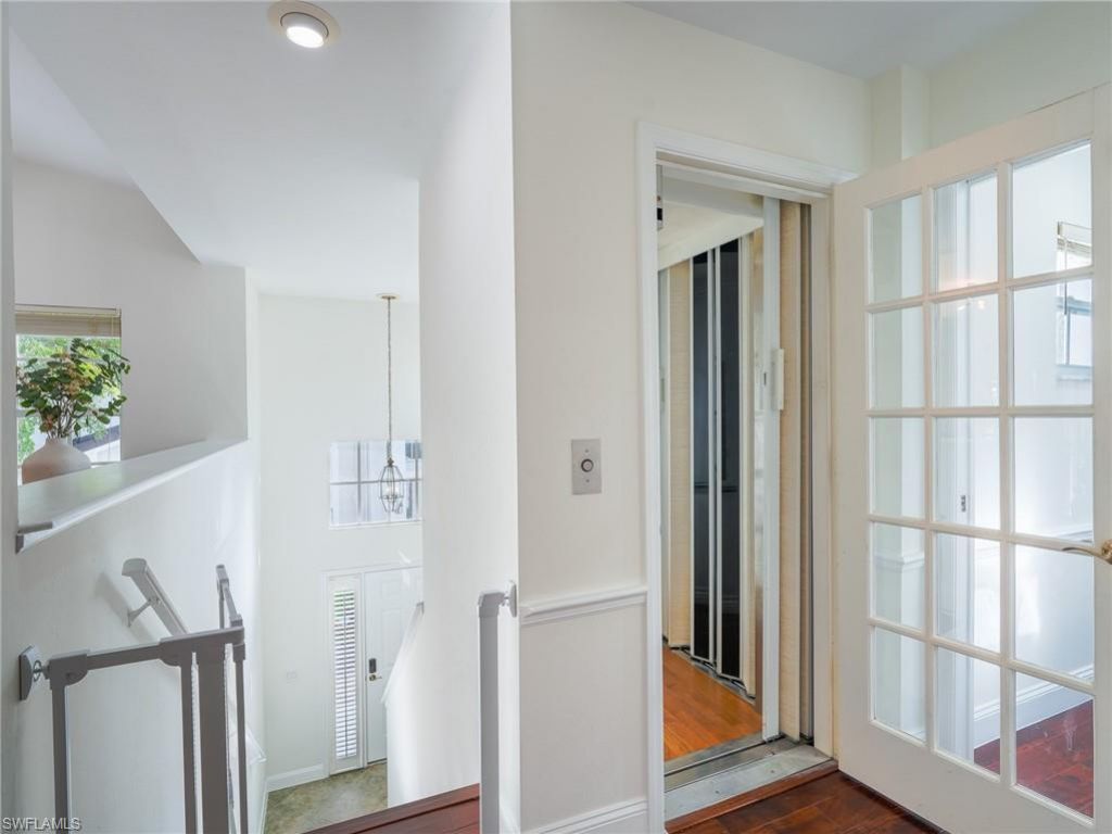 5908 Three Iron Dr, Unit 2204, Naples, FL 34110 Photo