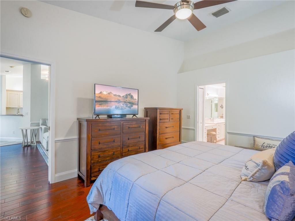 5908 Three Iron Dr, Unit 2204, Naples, FL 34110 Photo