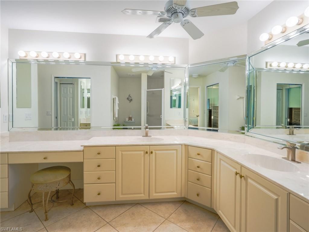 5908 Three Iron Dr, Unit 2204, Naples, FL 34110 Photo