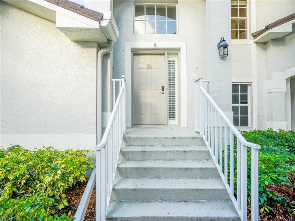 5908 Three Iron Dr, Unit 2204, Naples, FL 34110 Photo
