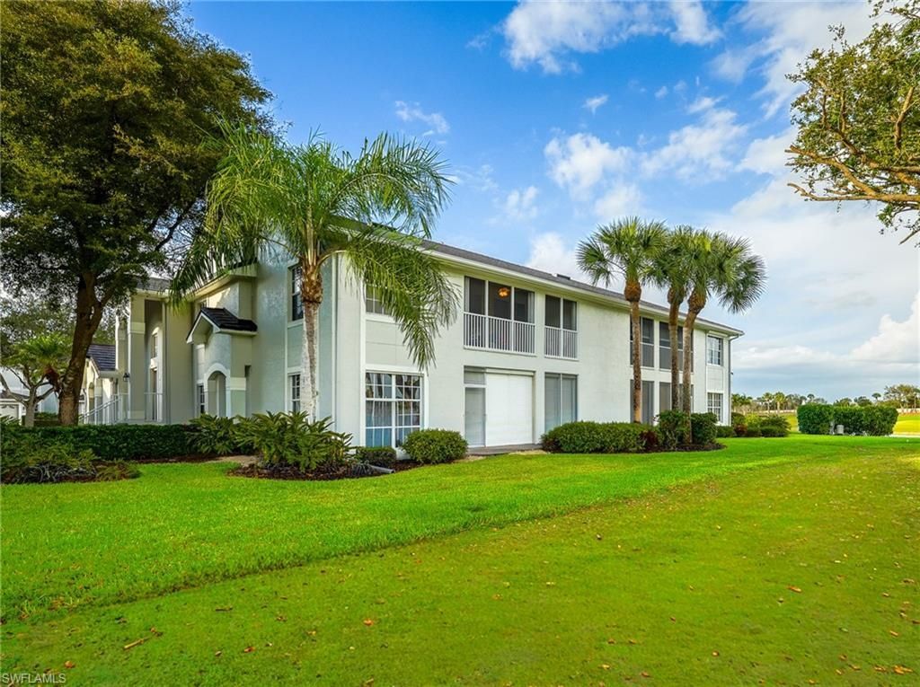 5908 Three Iron Dr, Unit 2204, Naples, FL 34110 Photo