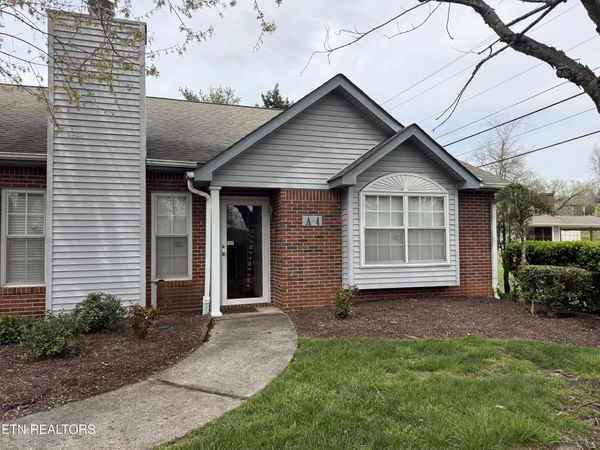 805 Cedar Lane, Knoxville, TN 37912