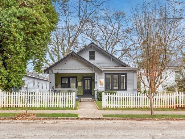 548 Holderness Street SW, Atlanta, GA 30310