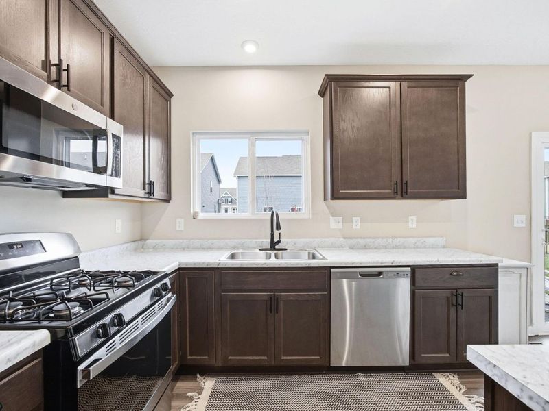 1042 Queen Bee Place , Grove City, OH 43123 Photo 12