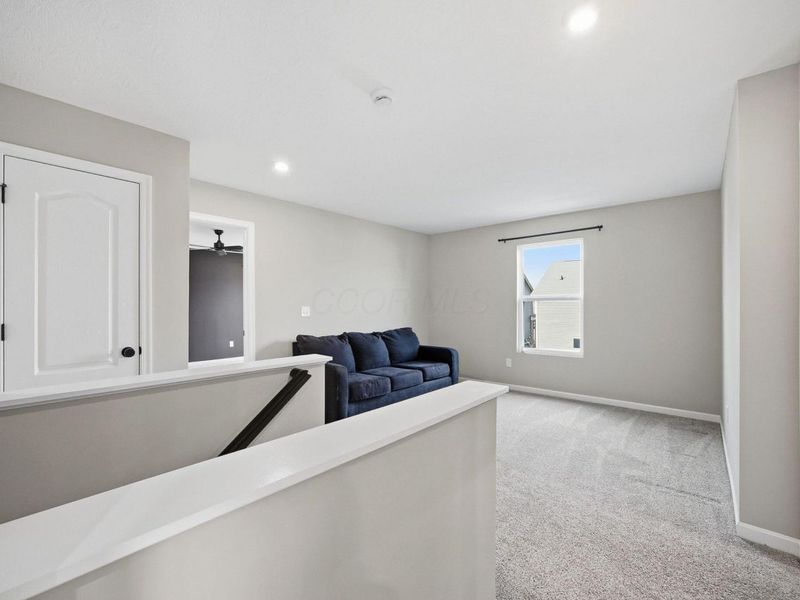 1042 Queen Bee Place , Grove City, OH 43123 Photo 16