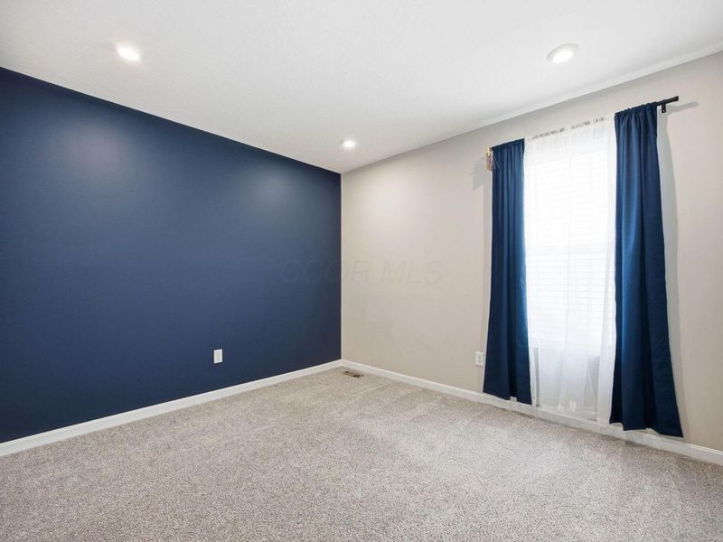 1042 Queen Bee Place , Grove City, OH 43123 Photo 17