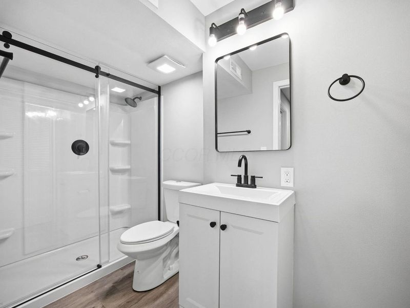 1042 Queen Bee Place , Grove City, OH 43123 Photo 36