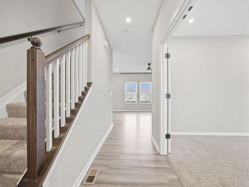 1042 Queen Bee Place , Grove City, OH 43123 Photo 4