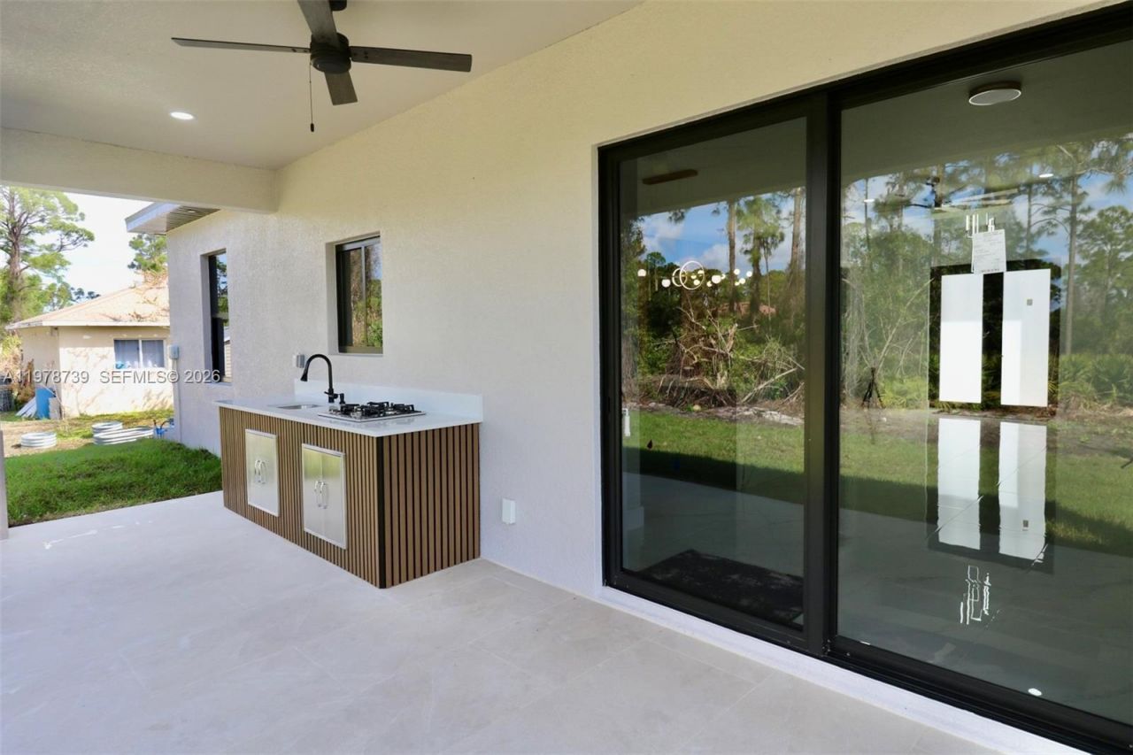 234 Lomax Ave S, Lehigh Acres, FL 33974 Photo