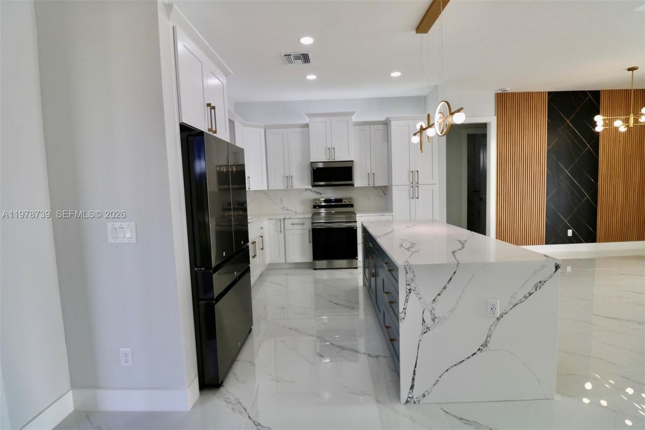 234 Lomax Ave S, Lehigh Acres, FL 33974 Photo