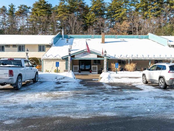 2955 White Mountain Highway, Unit 201-202 (W26), Conway, NH 03860