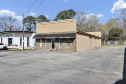 1950 Belgrade Avenue photo 4