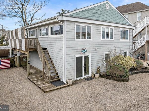 24 W NEW JERSEY AVENUE, LONG BEACH TOWNSHIP, NJ 08008