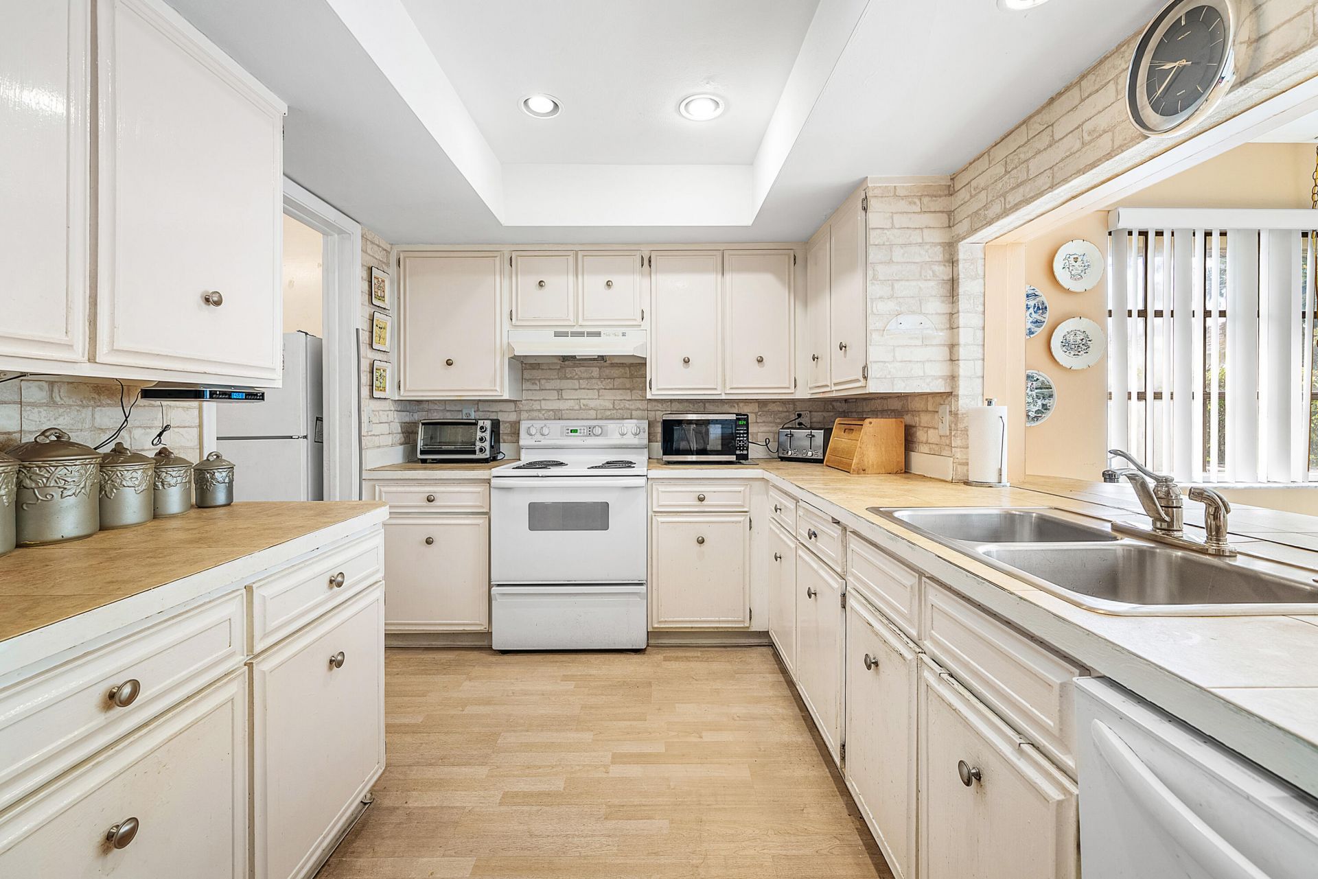 446 Pine Villa Drive, Atlantis, FL 33462 Photo