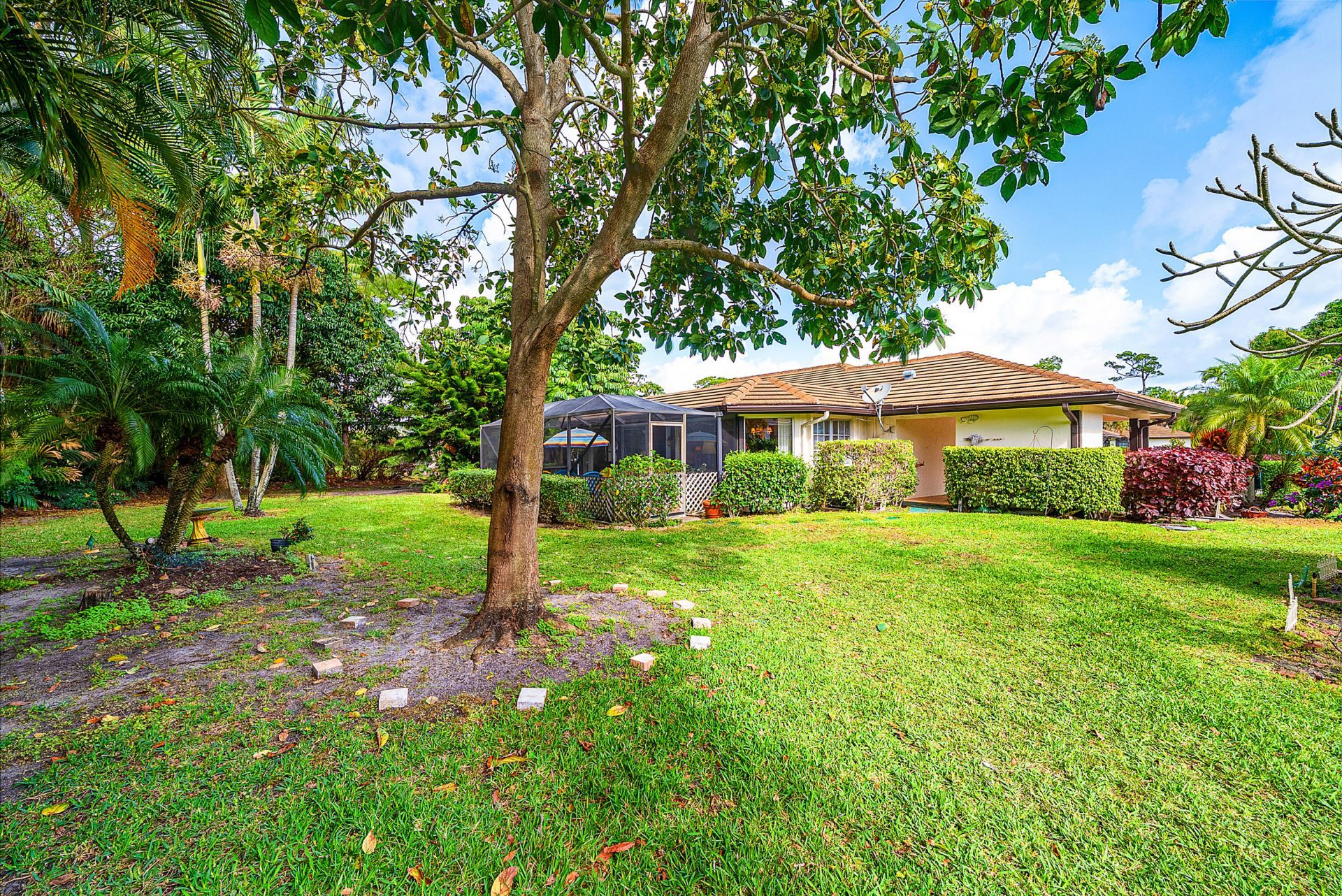 446 Pine Villa Drive, Atlantis, FL 33462 Photo