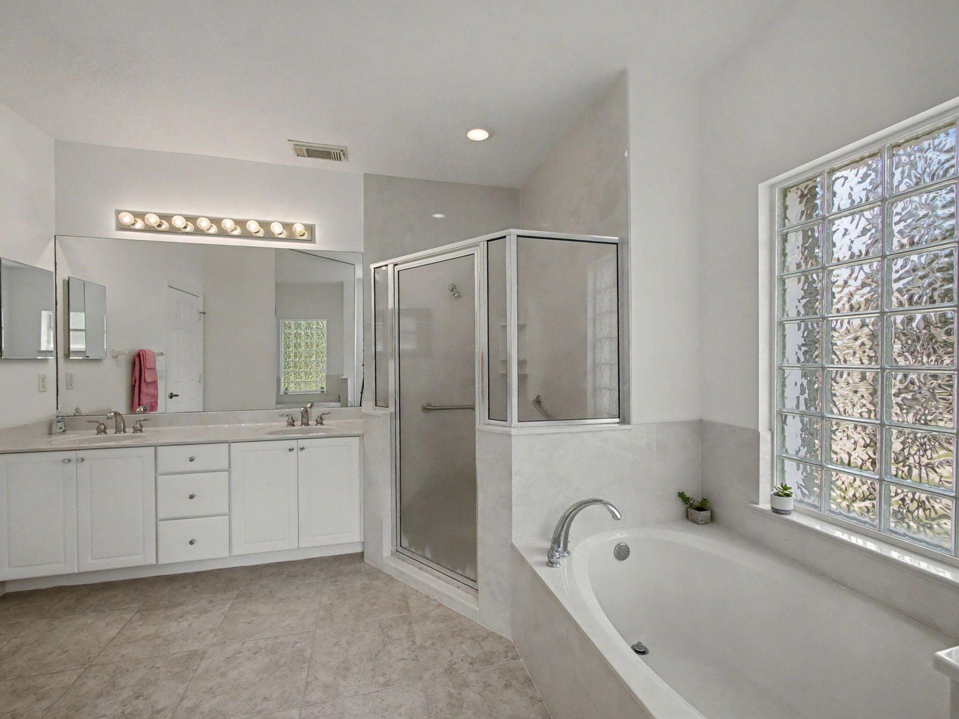 8122 SW Yachtsmans Drive, Stuart, FL 34997 Photo