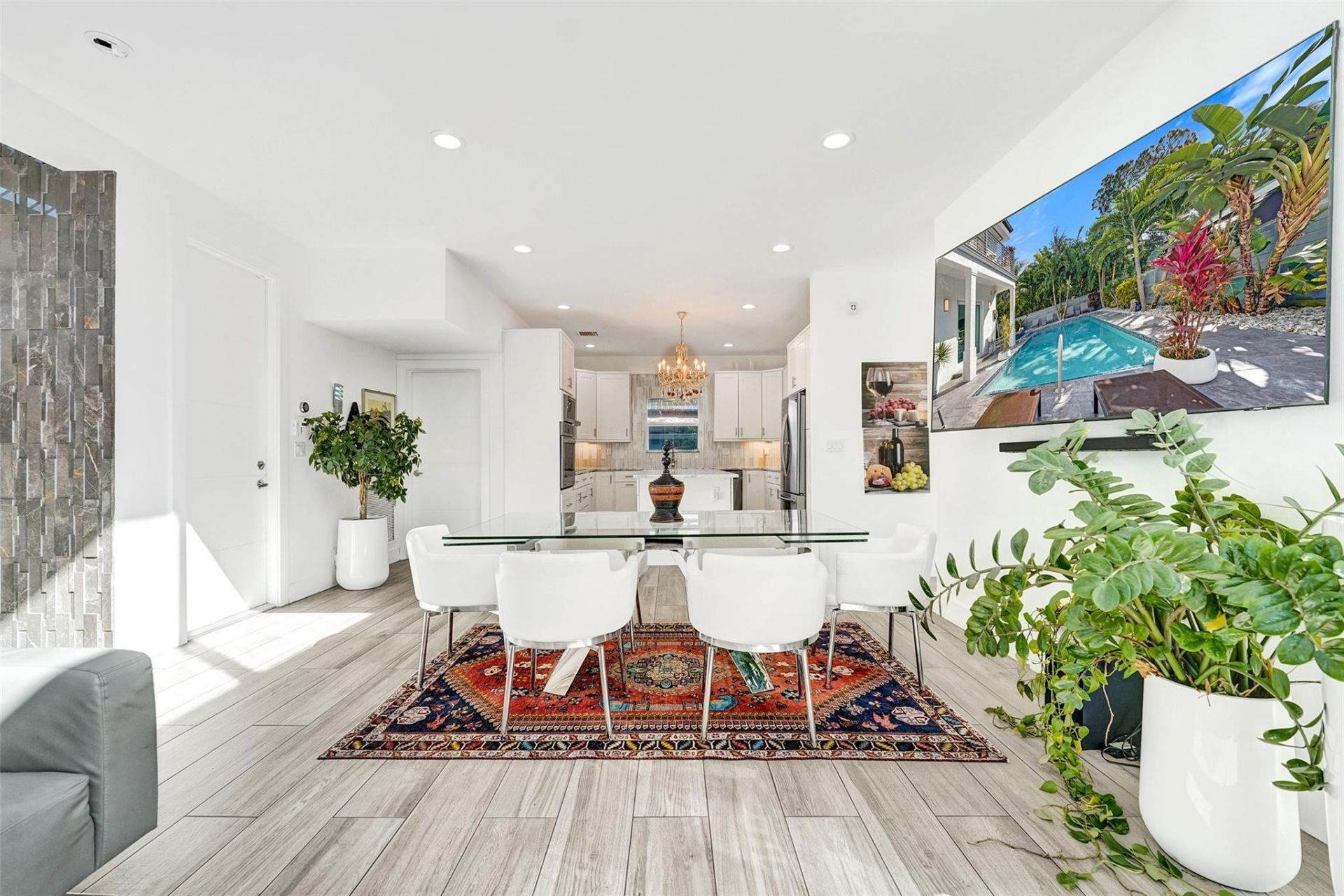 2502 NE 6th Ave, Wilton Manors, FL 33305 Photo