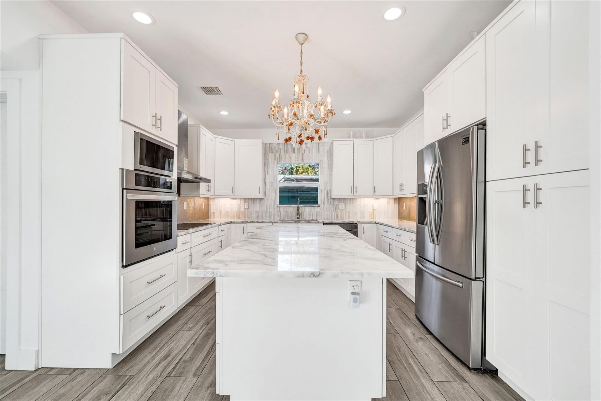 2502 NE 6th Ave, Wilton Manors, FL 33305 Photo