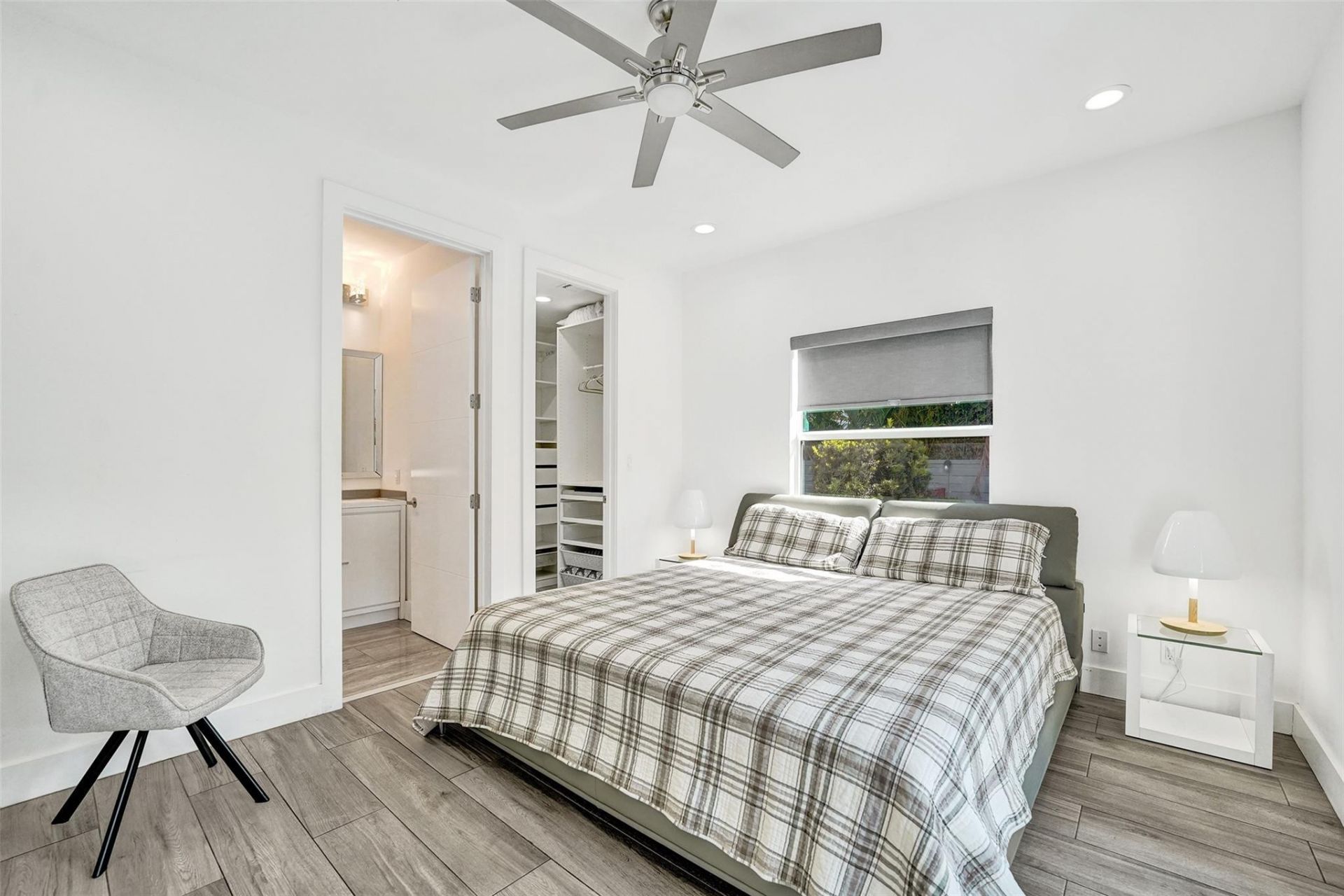 2502 NE 6th Ave, Wilton Manors, FL 33305 Photo