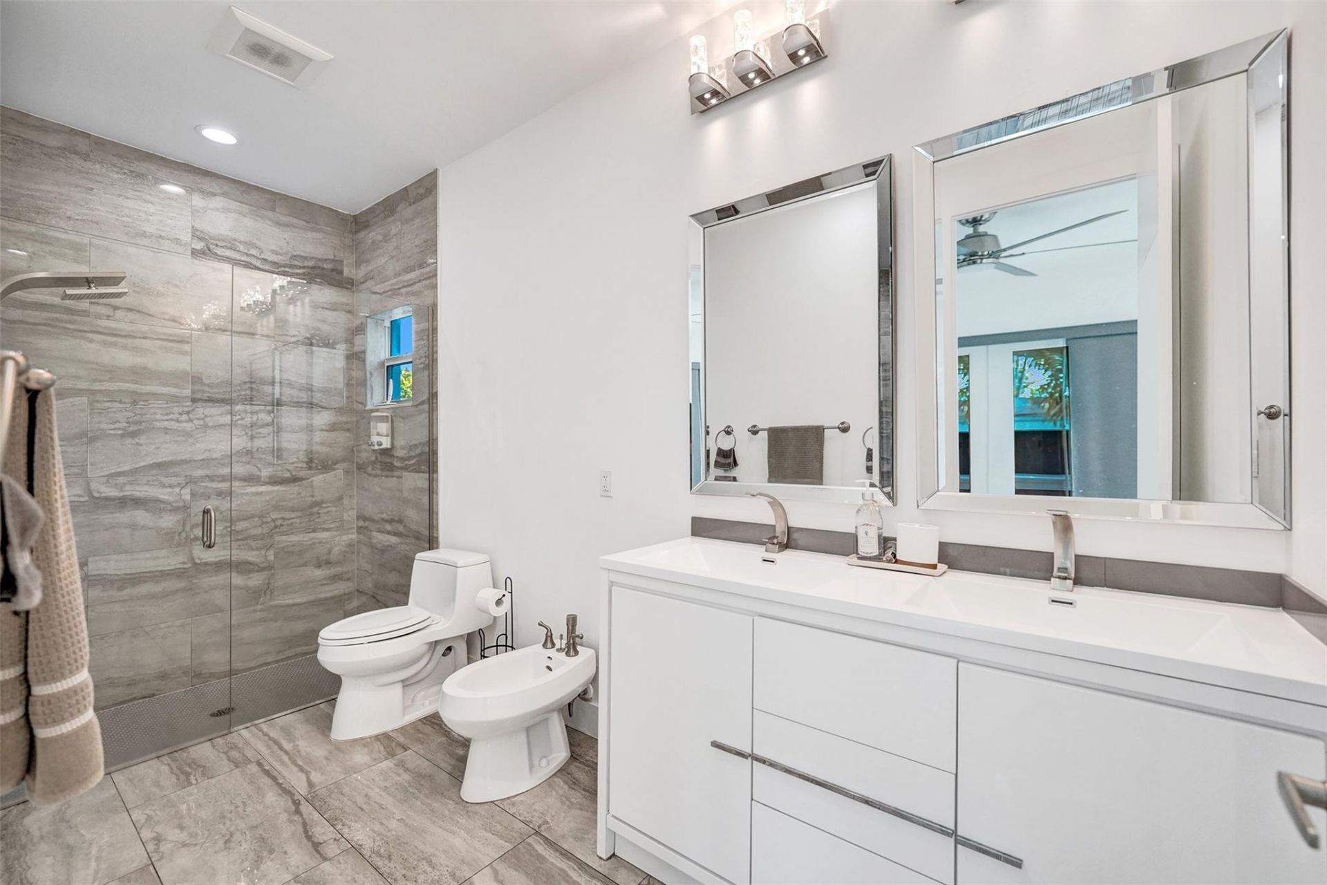 2502 NE 6th Ave, Wilton Manors, FL 33305 Photo