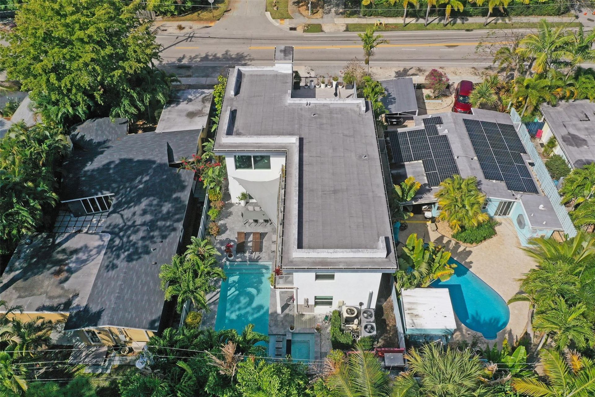 2502 NE 6th Ave, Wilton Manors, FL 33305 Photo